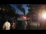 Tensione në Kavajë \ Militantët e PD sulmojnë policinë me molotov