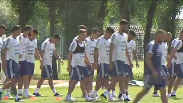 Último entrenamiento de Argentina antes de medirse el sábado ante Francia