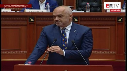 Shqipëri, vijojnë tensionet politike rreth zgjedhjeve