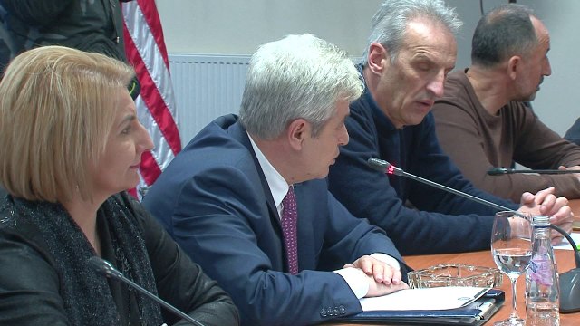 Реконструкција на Владата, утре ќе се достават новите имиња