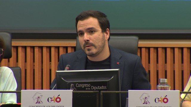 IU presenta la proposición de Ley sobre víctimas del franquismo