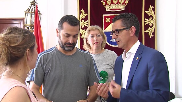 Barbate acoge a más de 300 personas llegadas en pateras