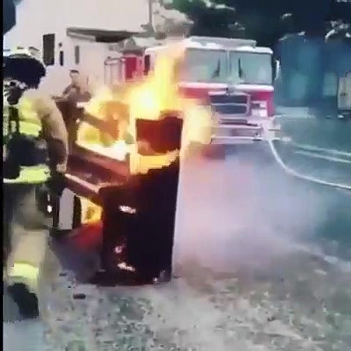 This fire-fighter is a real music fan