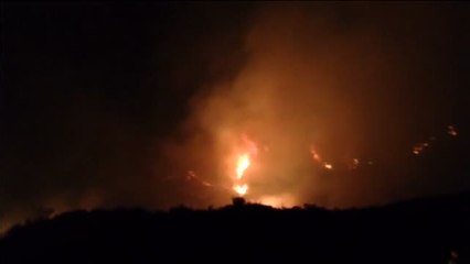 Tercer día de incendios en Reino Unido