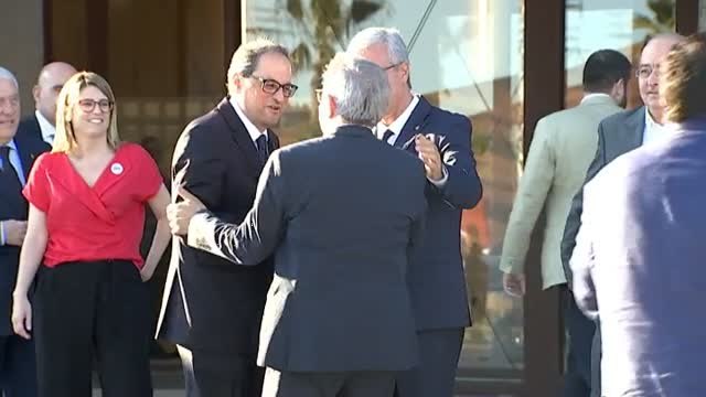 Quim Torra mantiene la incógnita de si plantará al Rey