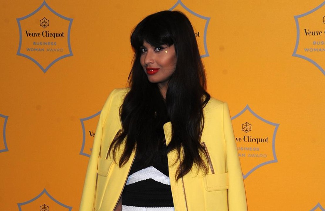 Jameela Jamil slams Amber Rose for promoting flat tummy products to pregnant women