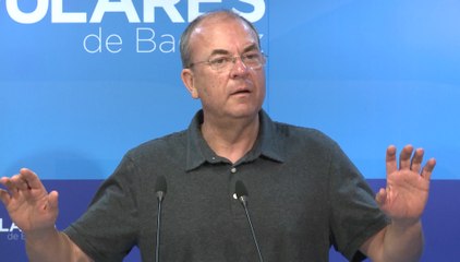 Monago se reserva "de momento" apoyar a alguno de los precandidatos