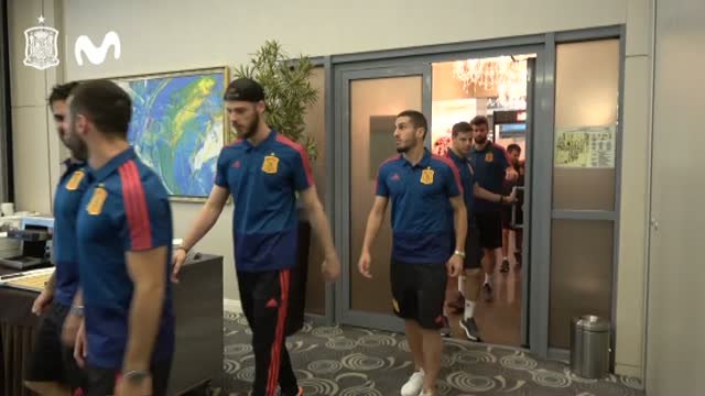 La selección recibe la visita del ministro de Cultura y Deportes