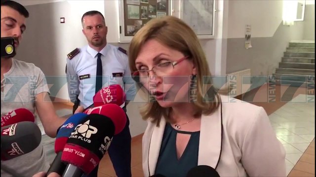 KRYEBASHKIAKIA VOLTANA ADEMI PERPLASET ME POLICINE - News, Lajme - Kanali 7