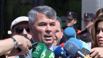 Abogado de La Manada cree que "solo cabe" la puesta en libertad