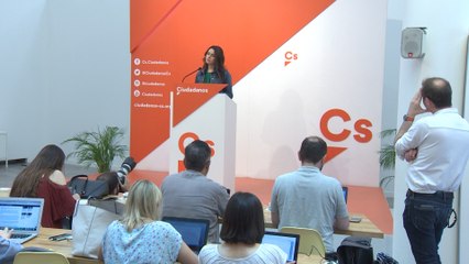 Inés Arrimadas en rueda de prensa