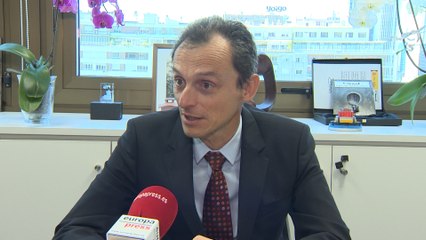 Duque quiere traer al "talento joven" que se fue de España