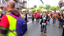 Multitudinaria protesta en Santiago contra la apertura de una mina de cobre en Touro