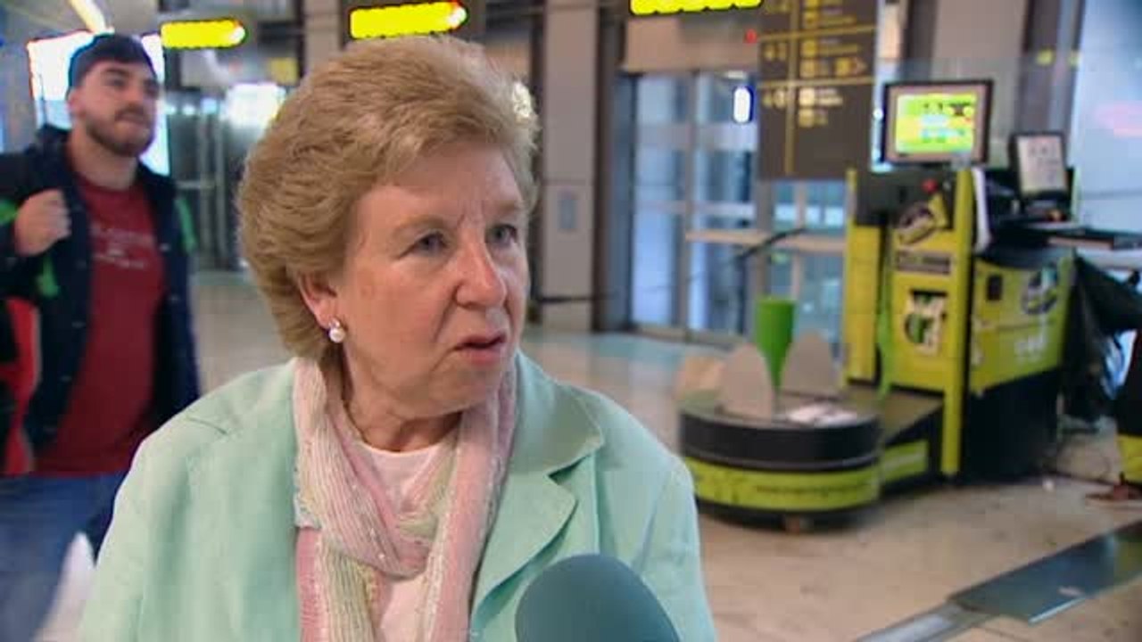 Las huelgas de controladores y tripulantes de cabina pueden compliar el verano en los aeropuertos