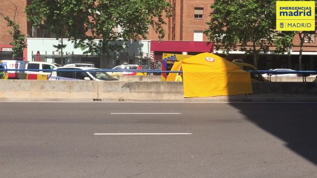 Muere un hombre atropellado al cruzar la calle en Madrid