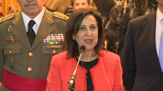 Robles promete diálogo dentro de la Constitución