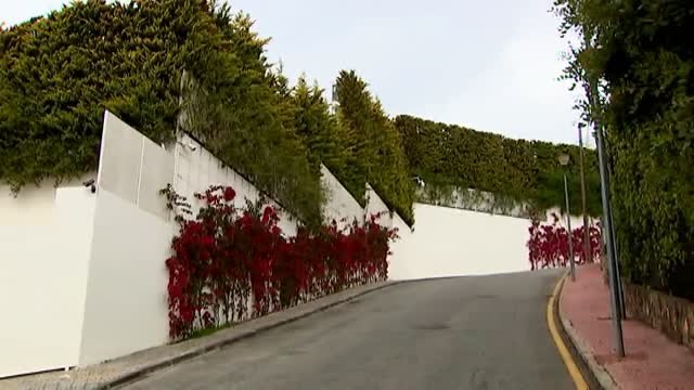 Roban en el chalé de Shakira y Piqué en Esplugues de Llobregat