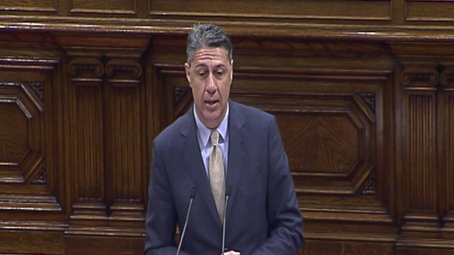 Albiol a Torra: Su Govern está secuestrado por Puigdemont