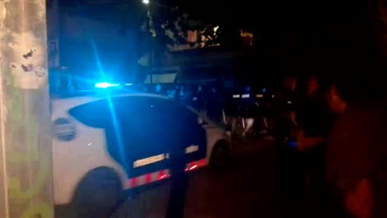 12 horas de registro en la vivienda donde apareció el cadáver de la niña de Vilanova i la Geltrú