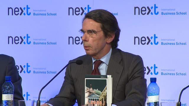 Aznar defiende su trayectoria frente a la corrupción