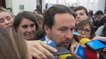 Iglesias, a "la disposición" de Pedro Sánchez