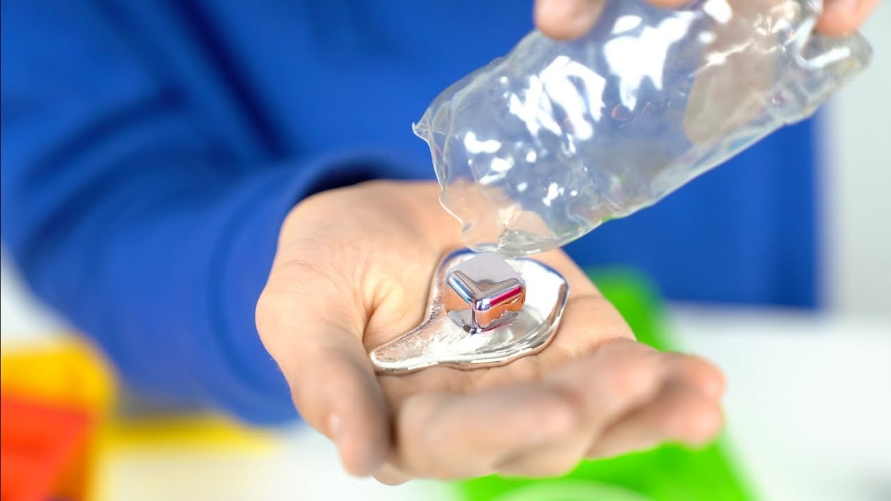 CE METAL FOND DANS MA MAIN ! Métal liquide Gallium - Néo The One