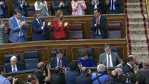Aplausos para Rajoy a 24 horas de la moción de censura