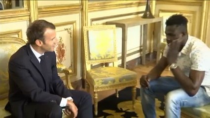 Macron recibe en el Elíseo al héroe de Mali que escaló un edificio para salvar a un niño
