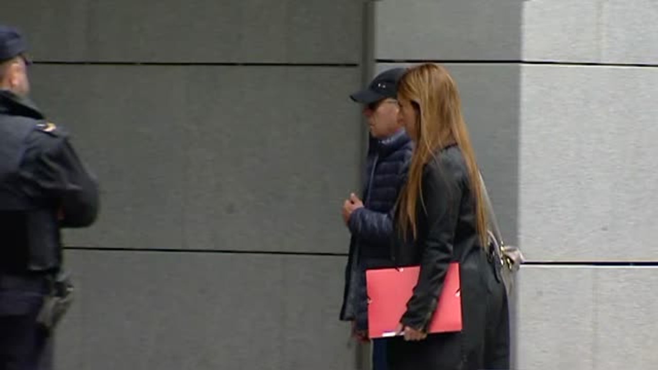 Los condenados recogen sus sentencias