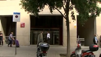 Скачать видео: Al menos 29 detenidos en la macrooperación contra el fraude en las subvenciones de la Diputación de Barcelona