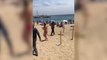 El Ayuntamiento Canet de Mar (Barcelona) estudia acciones judiciales por los incidentes con las cruces amarillas en la playa