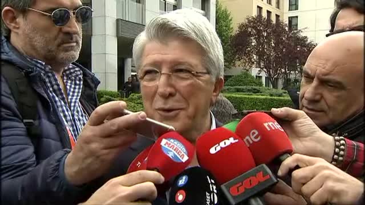 Cerezo: "Lo importante es ganar la copa, luego si la levanta Torres mejor"