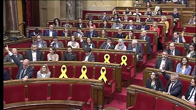 La mayoría independentista del Parlament da luz verde a la investidura a distancia