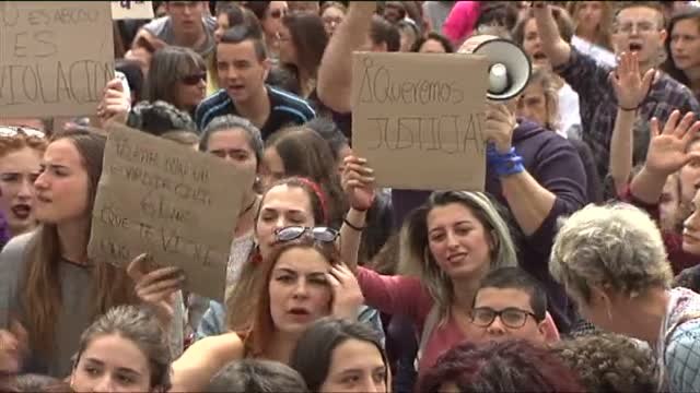 Juristas divididos sobre la sentencia de La Manada