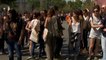 Mujeres se besan en Barcelona para celebrar el Día Mundial de la Visibilización Lésbica