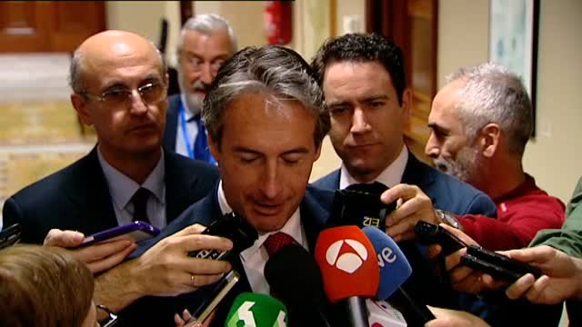 De la Serna niega que se haya hablado de concesiones en los PGE