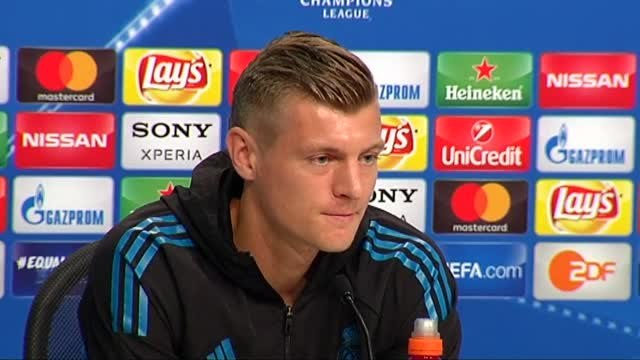 Kroos y Zidane analizan el partido del próximo miércoles ante el Bayern