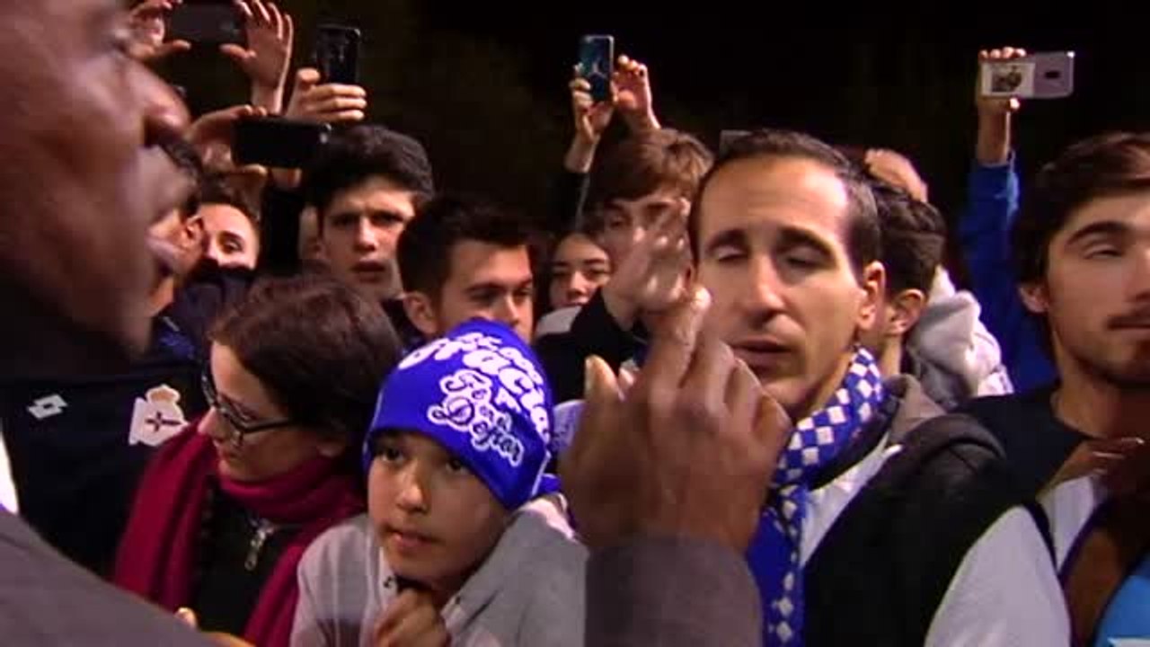 Seedorf trata de calmar los ánimos de los aficionados tras el fiasco ante el Leganés