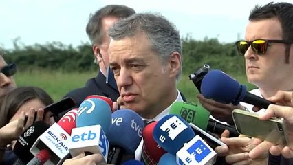 Urkullu pide a ETA que "tenga la misma consideración con todas las víctimas"