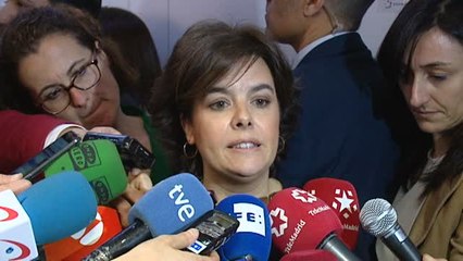La vicepresidenta asegura que al terrorismo sólo se le vence "con las armas de la ley"