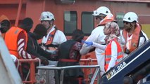 Trasladados a puerto los 109 inmigrantes rescatados en el mar de Alborán en las últimas horas
