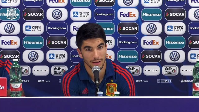 Rueda de Prensa de Junior Firpo y Carlos Soler antes del España-Polonia sub 21