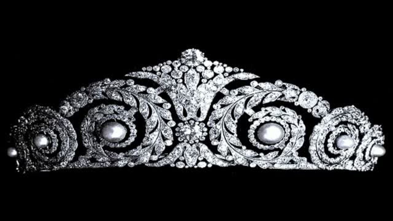 Doña Letizia luce por primera vez la que fuera la tiara favorita de la reina emérita Doña Sofía