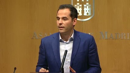 Ciudadanos interpreta la carta de Cifuentes como una "confesión" y mantiene su petición de dimisión
