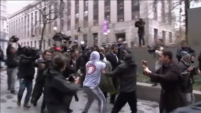 La actriz porno Stormy Daniels asiste a la comparecencia del abogado de Trump