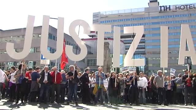 Una gran manifestación pide en Pamplona libertad para los jóvenes detenidos de Alsasua