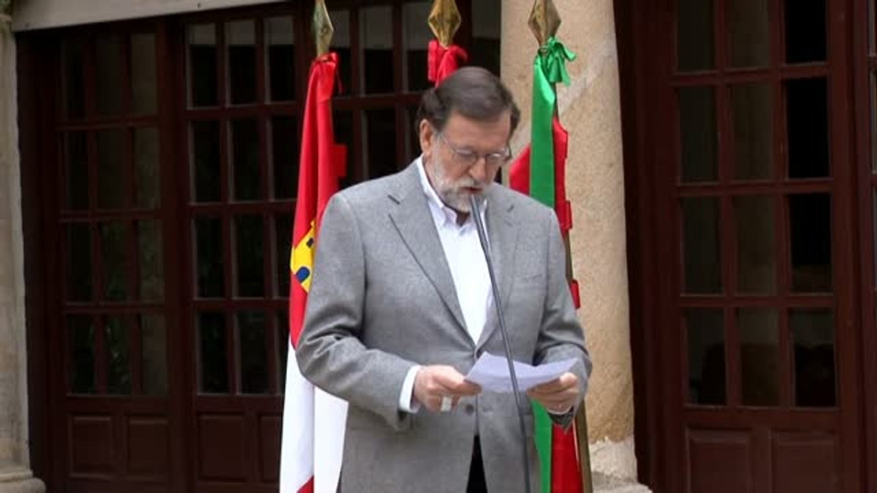 Rajoy defiende los bombardeos en Siria: "Es una respuesta legítima y proporcionada"
