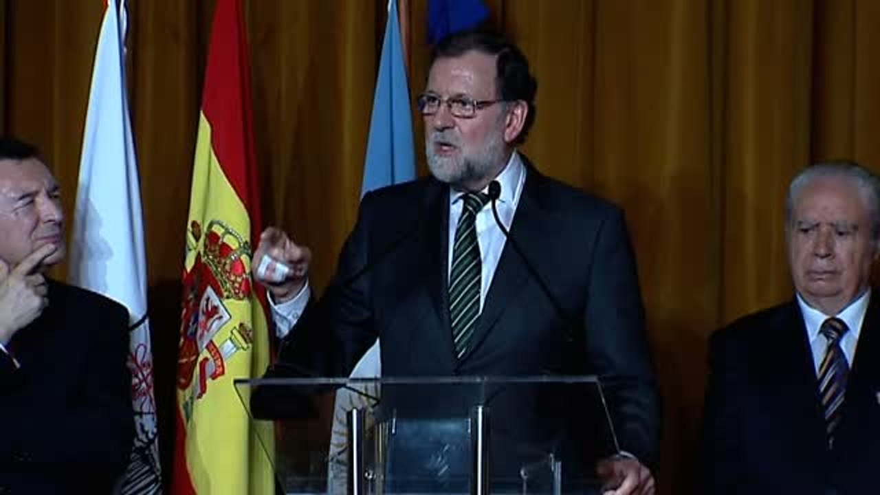 Rajoy: "España es todo lo que quieran los españoles y no sólo una parte de ellos"