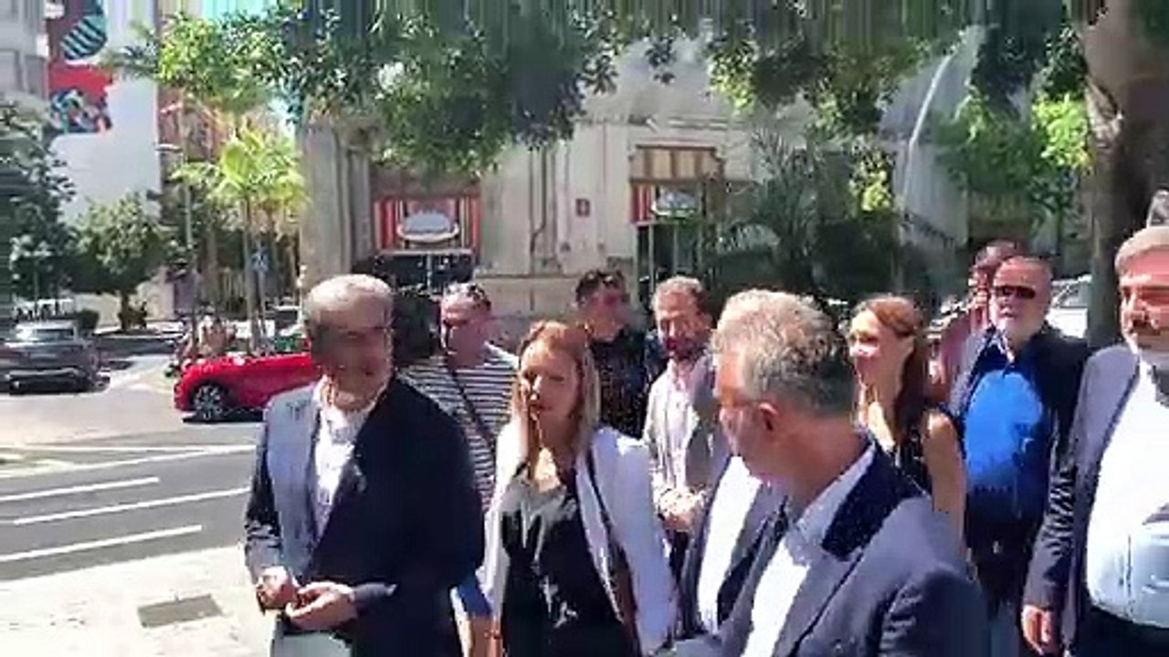 Llegadas de los líderes del pacto de progreso