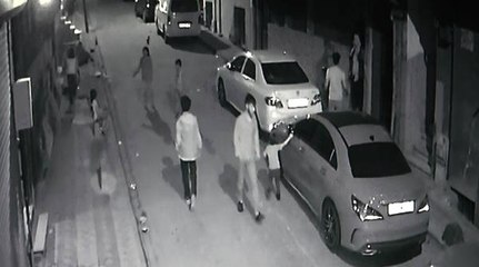 Sultangazi'de Afgan ve Pakistanlılara maaş günü gasp dehşeti